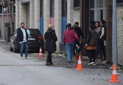 İzmir güne depremlerle uyandı