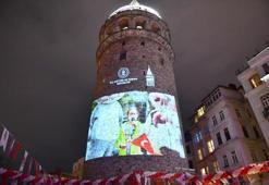 Tarihi Galata Kulesi 23 Nisan’da çocukların fotoğraflarıyla renklendi