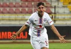 Altınordulu Burak'a İtalyan kancası