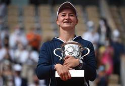 Fransa Açık tek kadınlarda zafer Barbora Krejcikova'nın
