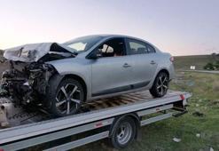 Çubuk'ta iki otomobil kafa kafaya çarpıştı: 5 yaralı