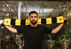 Aytemiz Alanyaspor'un kaptanı Tzavellas, AEK'ya transfer oldu