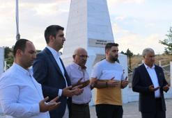 Başkan Yüksel'den Başbağlar Şehitliği’ne ziyaret