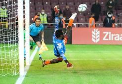 Hatayspor's striker went in goal twice in the cup game and they won