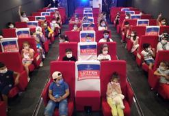 'Gezen Sinema TIR’ı Beyoğlu’nda