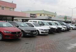 Otomobil satışında telefon dolandırıcısının tuzağına düştüler