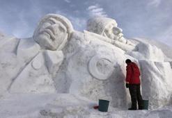 Sarıkamış'ta 'karı yorgan edenler' şehit asker heykeli tamamlandı