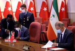 Bakan Akar ile Ekvator Ginesi mevkidaşı Okoma, anlaşma imzaladı