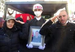 Erzurum'da şehit uzman çavuş son yolculuğuna uğurlandı