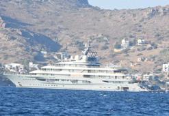 After Bill Gates, Jeff Bezos' luxury yacht is in Bodrum