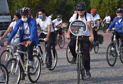 Pedallar depremde yaşamını yitirenler için çevrildi