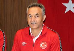 A Milli Kadın Hentbol Takımı Başantrenörü Ünsal: Elimizden geleni yapmak istiyoruz