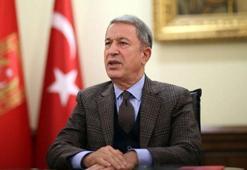 Bakan Akar'dan Deniz Kuvvetleri Günü kutlaması