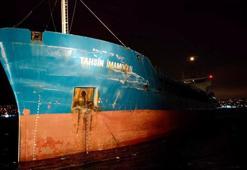 İstanbul Boğazı'nda 2 kuruyük gemisi çarpıştı