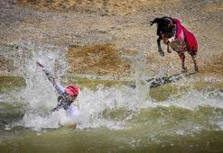 8 asırlık gelenek için 200 tanker su taşıdılar