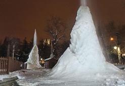 Ankara'nın simgelerinden Mogan Gölü ve Kuğulu Park buz tuttu
