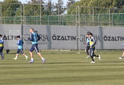 Ligue 1 ekiplerinden Strasbourg'un Antalya kampı devam ediyor