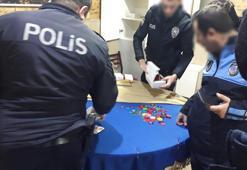 Bağcılar’da kumar baskını; 4 gözaltı