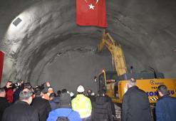 Ayvacık-Küçükkuyu kesiminde yapımı süren tünellere Troya ve Asos adları verildi