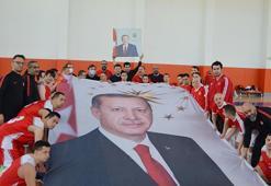 Down Sendromlu sporculardan Cumhurbaşkanı'na geçmiş olsun mesajı