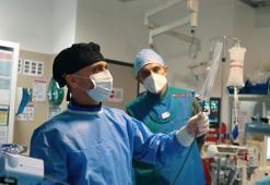 ‘Kalp kapağı hastalıklarında ameliyatsız tedavi önemli bir seçenek’