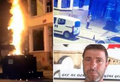 Adalet Anıtı'nı, kadın kıyafeti ve topuklu ayakkabı giyerek yakmış