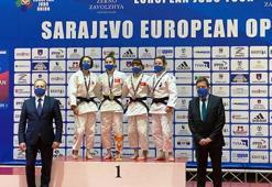 Judoda 2 altın, 1 gümüş ve 3 bronz madalya