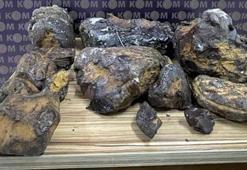 Mersin'de 10 milyon TL değerinde balina kusmuğu ele geçirildi