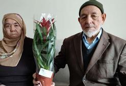 60 yıldır evli çiftten gençlere: Birbirinizi anlayın, küsmeyin