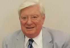 Eski bakanlardan Onur Kumbaracıbaşı, hayatını kaybetti