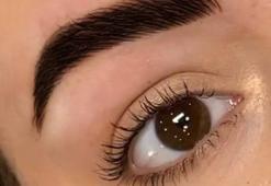 Pudralama tekniğinde kaşlara uygulanan boyalara dikkat