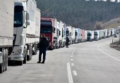 Hamzabeyli Sınır Kapısı'nda 10 kilometre TIR kuyruğu