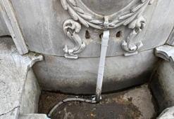 Tarihi çeşmeyi atık su giderine çevirdiler