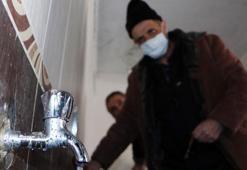 Dernek başkanından camiden musluk çalan hırsıza tepki: Gelip ‘param yok deseydi, verirdik