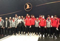 A Milli Erkek Basketbol Takımı, Atina'ya gitti