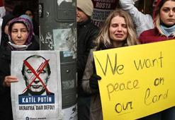 Rusya Başkonsolosluğu önünde protesto