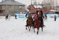 Ağrı 2'nci 'Kar Festivali' başladı
