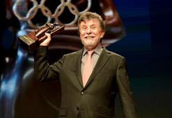 Faruk Eczacıbaşı: Eczacıbaşı Dynavit Kadın Voleybol Takımı'nda hedefler bitmez