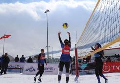 Kar Voleybolu Türkiye Şampiyonası sona erdi