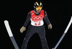 Fatih Arda, Türkiye rekoru kırarak finale yükseldi