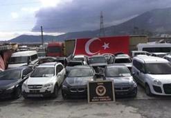 İzmir'de oto hırsızlık çetesine operasyon: 6 gözaltı