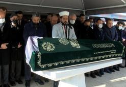 MHP'li Mehmet Bülent Karataş'ın annesi son yolculuğuna uğurlandı