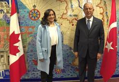 Bakan Akar, Kanada Savunma Bakanı Anita Anand ile görüştü