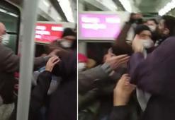 Tramvayda 'yol verme' kavgası