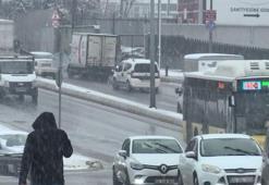 Basın Ekspres Yolu'nda kar etkisini göstermeye başladı