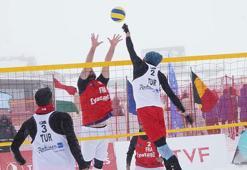 Erciyes'te Kar Voleybolu Avrupa Kupası heyecanı başladı