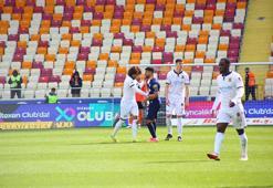 Yeni Malatyaspor'da Sadık Çiftpınar, süresiz kadro dışı bırakıldı