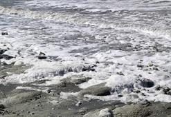 Burdur Gölü yine köpürdü