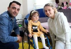 SMA'lı Deniz'in 5 günde Ukrayna’dan kaçan babası: Yüzlerce çocuk öldü