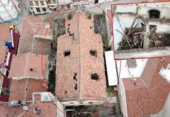 Definecilerin talan ettiği Ermeni Kilisesi'nde çökme tehlikesi